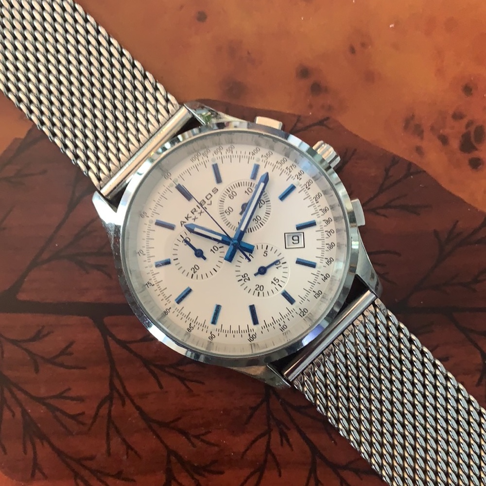 Men's Akribos XXIV watch